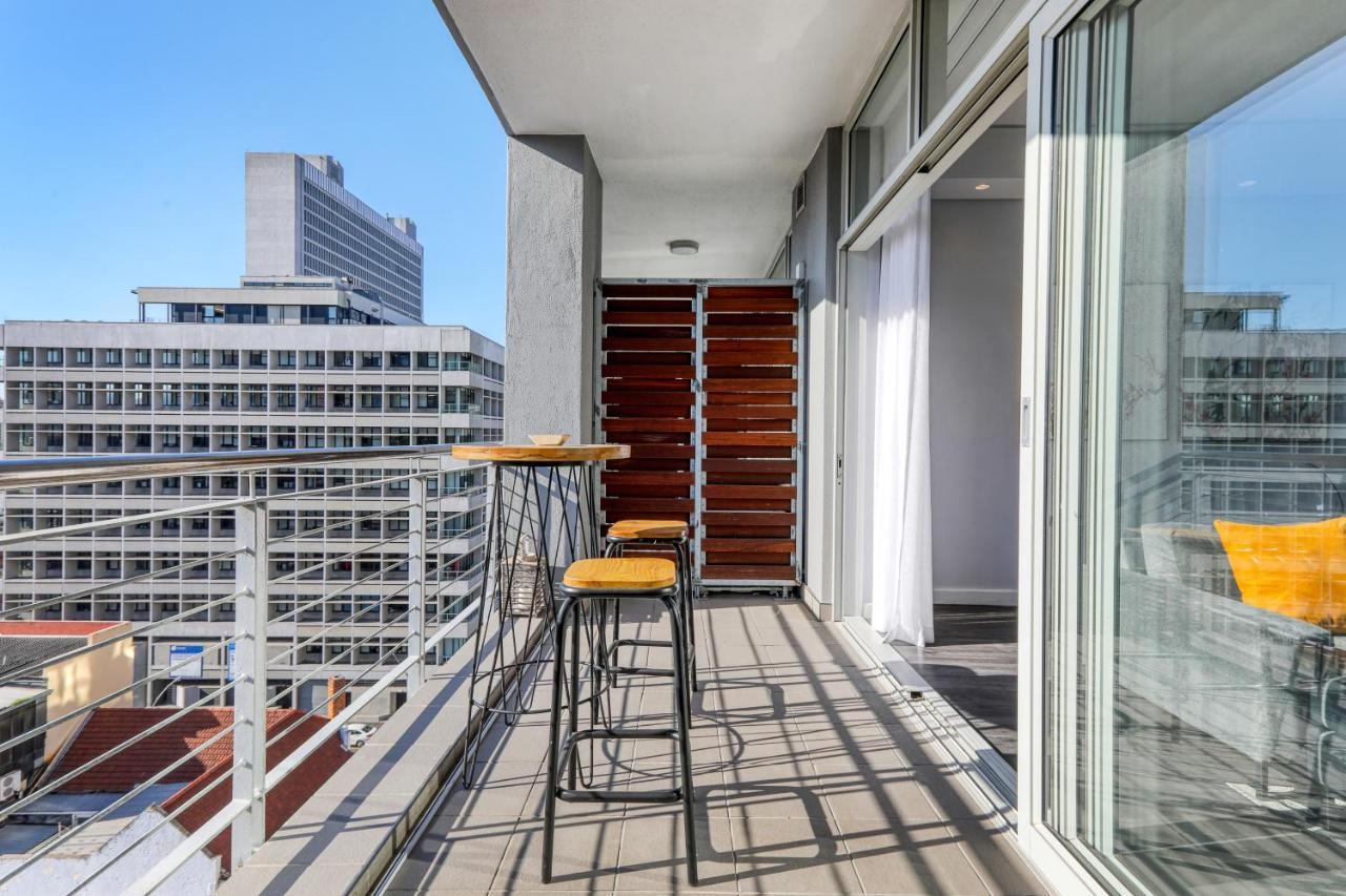 View 1 Bedroom In Cbd